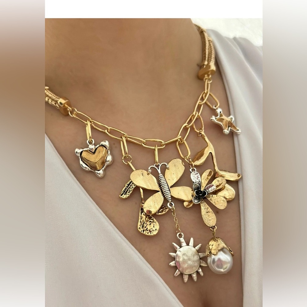 NWT. Zara Golden/Silver Butterfly Charm Combination Necklace. - Picture 5 of 12